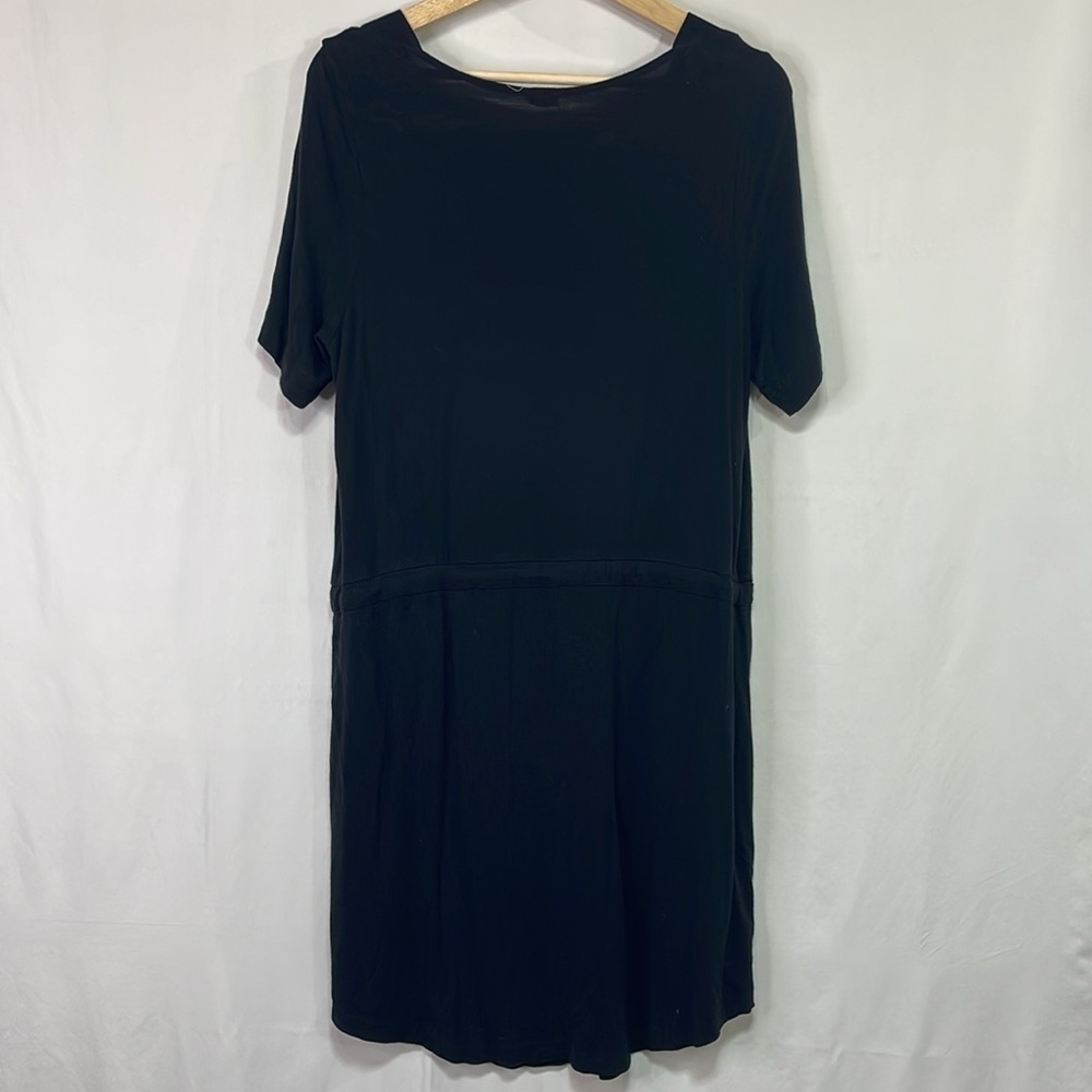 🪥 J.Crew, black, thin knit, short sleeve dress - Picture 5 of 5